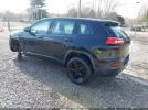 Jeep Cherokee Sport Image 2