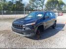 Jeep Cherokee Sport Image 4