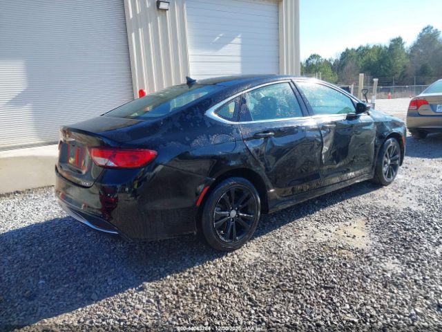 Chrysler 200 Limited Image 10